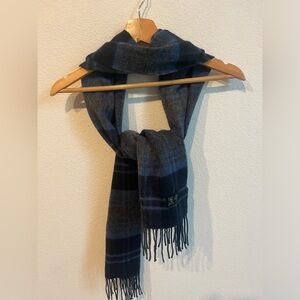100% cashmere blue scarf